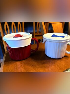 Corningware 20 oz Microwave Oven Safe Mugs set of 2